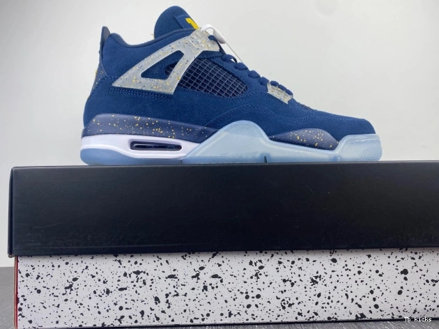 Reps TBK (PE) Michigan Air 4 Retro AJ4-1036660 Jordan 0822